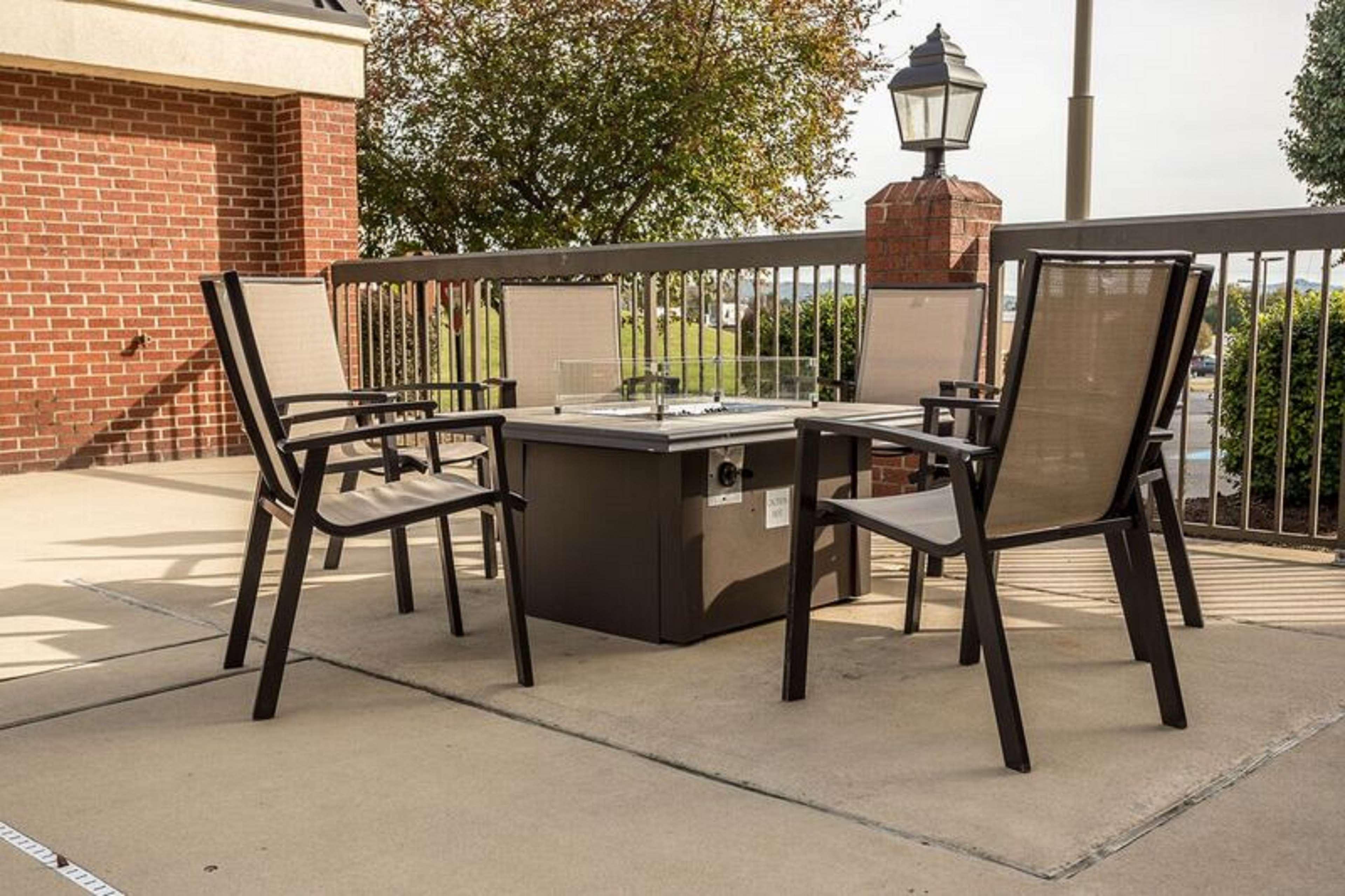 Hampton Inn Somerset Dış mekan fotoğraf