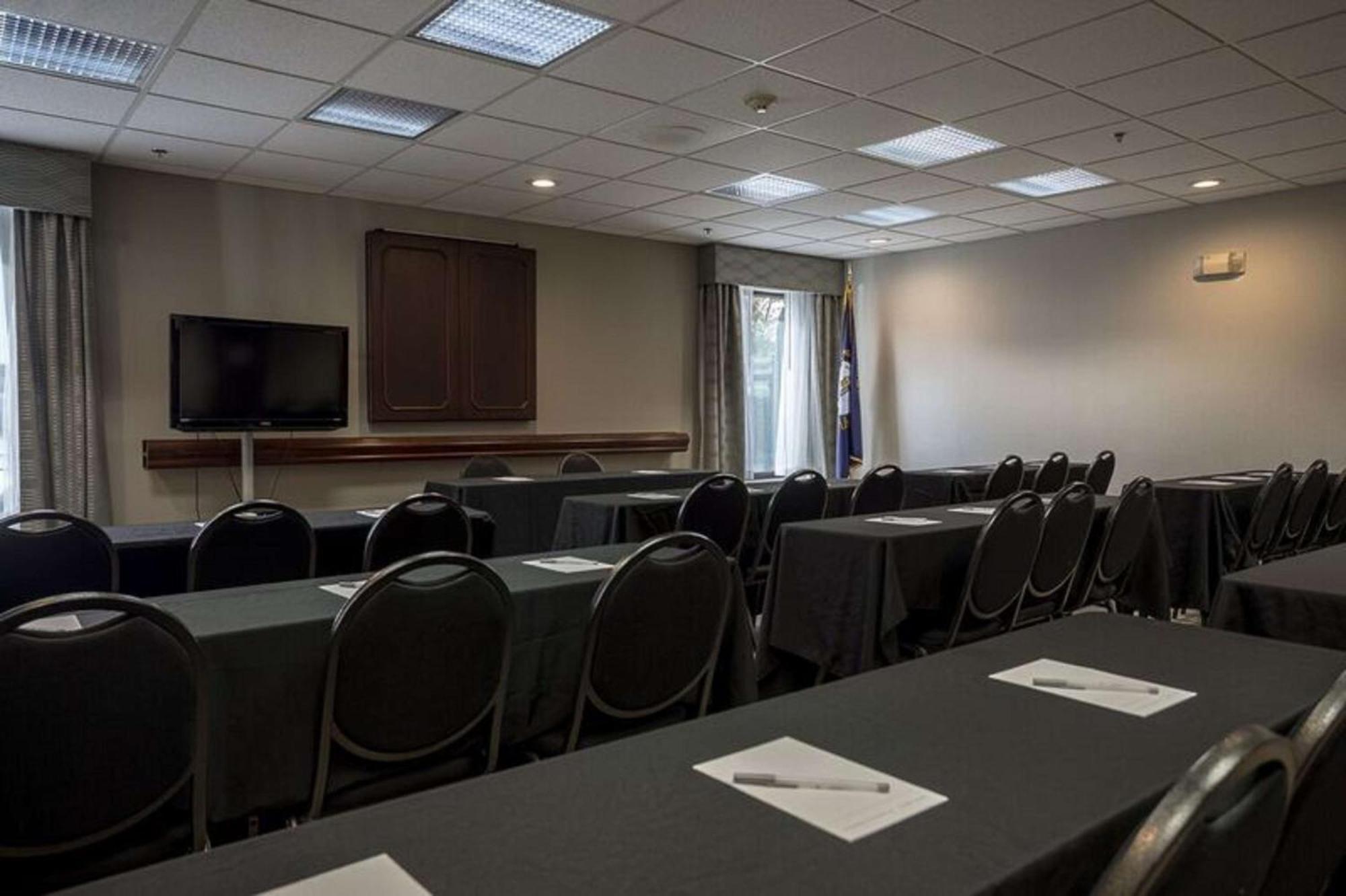 Hampton Inn Somerset Dış mekan fotoğraf
